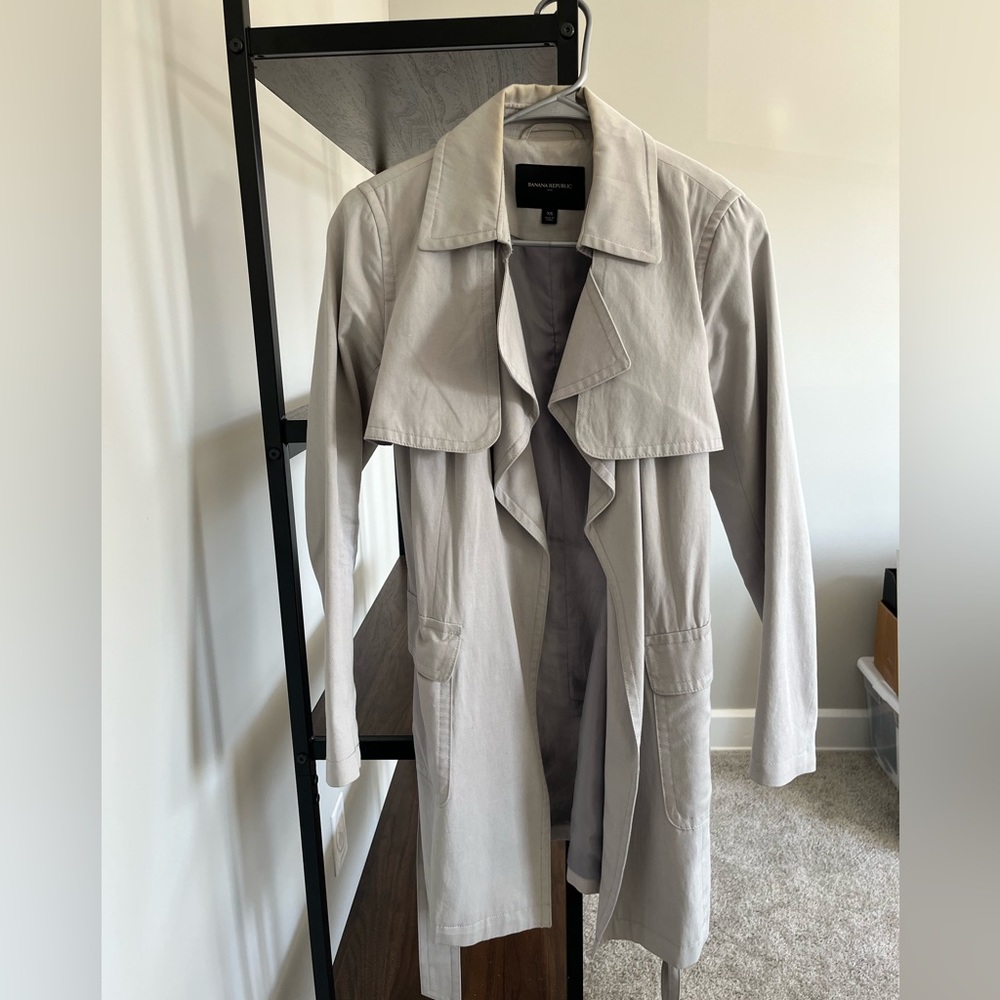 Banana Republic Light Grey Tie Trench Coat